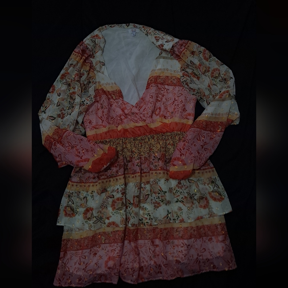 Q+A dress